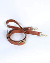 画像をギャラリービューアに読み込む, Qurahsi.co Leathder Music Bag ベルト付 (Brown)