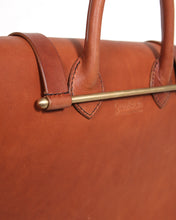 画像をギャラリービューアに読み込む, Qurahsi.co Leathder Music Bag ベルト付 (Brown)