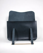 画像をギャラリービューアに読み込む, Qurahsi.co Leathder Music Bag (Dark Navy)