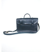 画像をギャラリービューアに読み込む, Qurahsi.co Leathder Music Bag ベルト付 (Dark Navy)