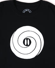 画像をギャラリービューアに読み込む, Moonrise Black Hole