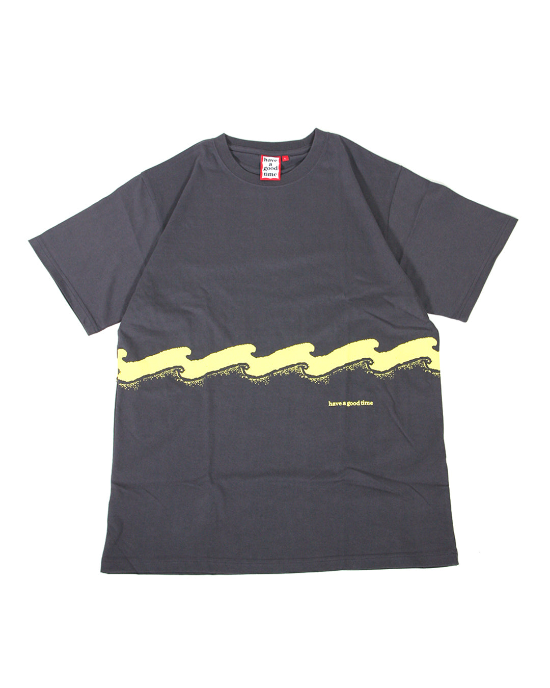 have a good time / PEANUTS WAVE S/S TEE (CHARCOAL)